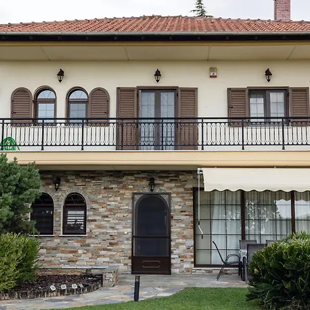 Olympus Leptokaria's Luxurious Лептокария